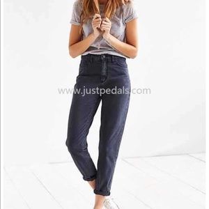 BDG the mom jean